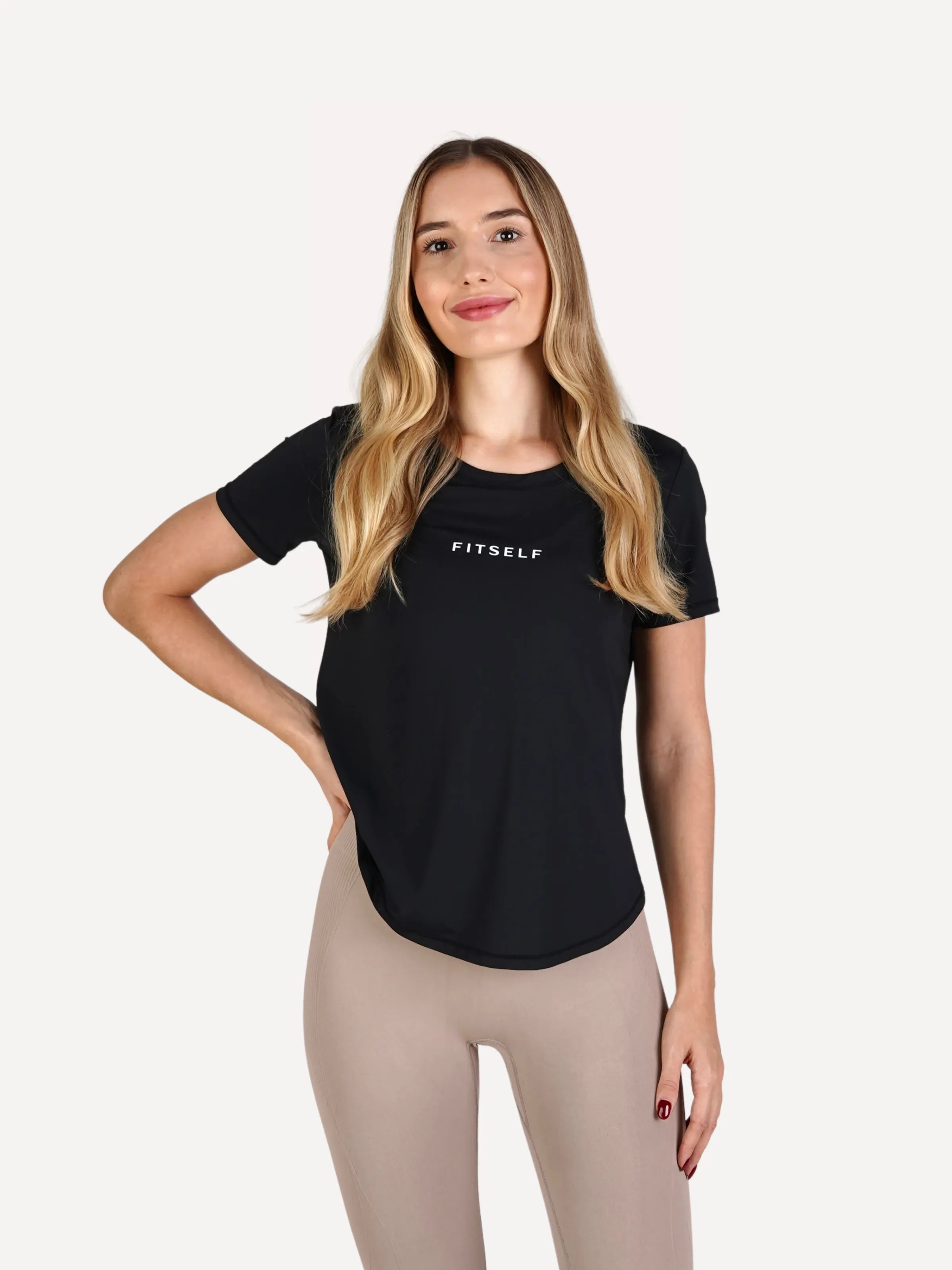 T-shirt sportowy Essentials czarny
