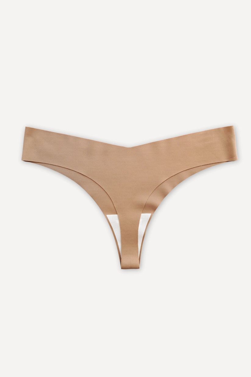 Bezszwowe stringi INVISIBLE nude 3-pak