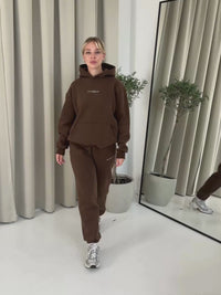 Bluza-dresowa-EVERYDAY-brązowa-VIDEO